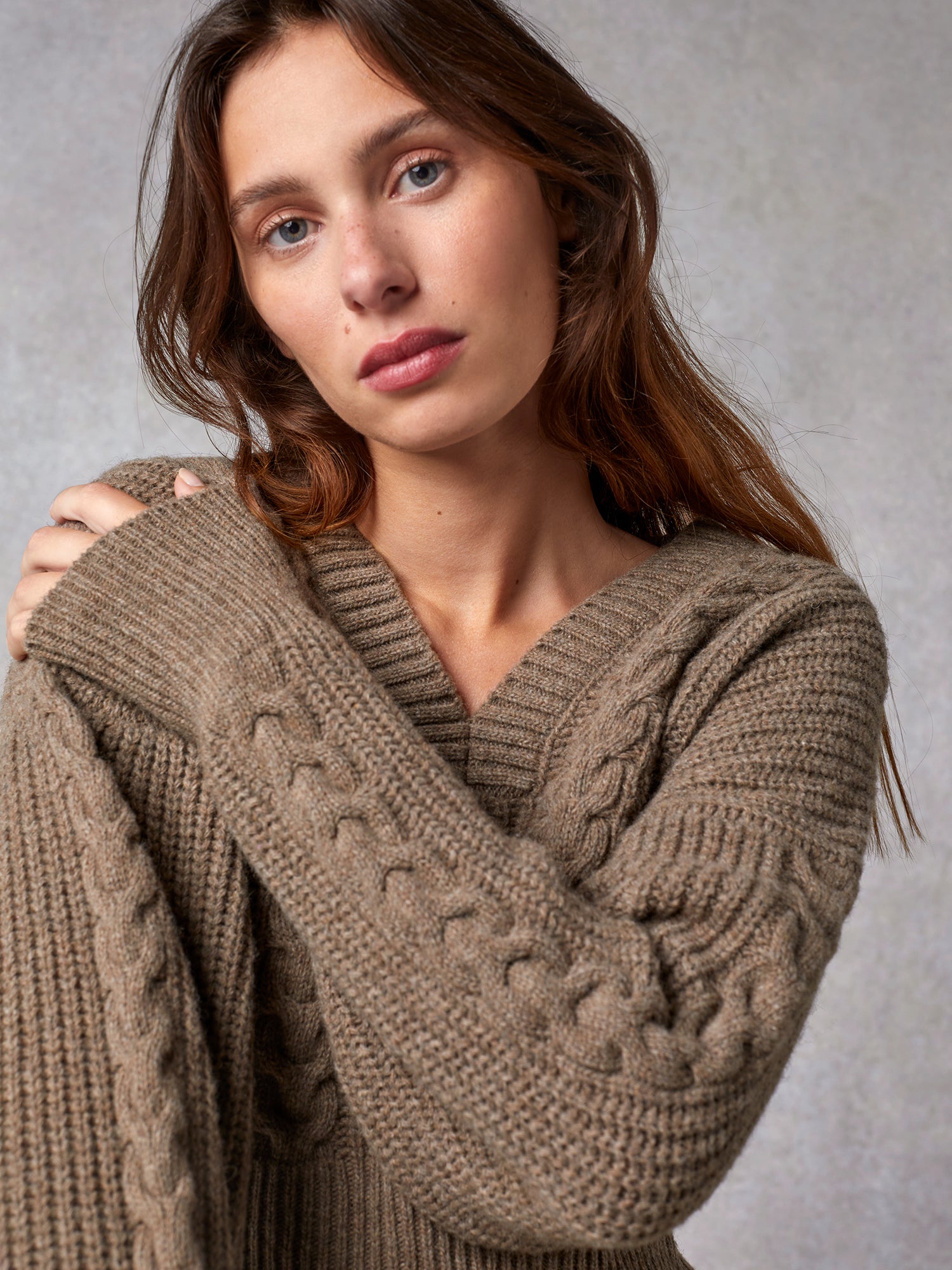 ZOE sweater